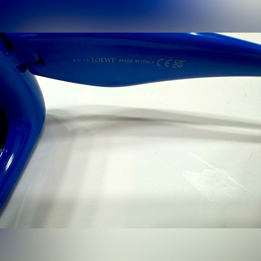 Loewe Inflated rectangular sunglasses. - Picture 4 of 12